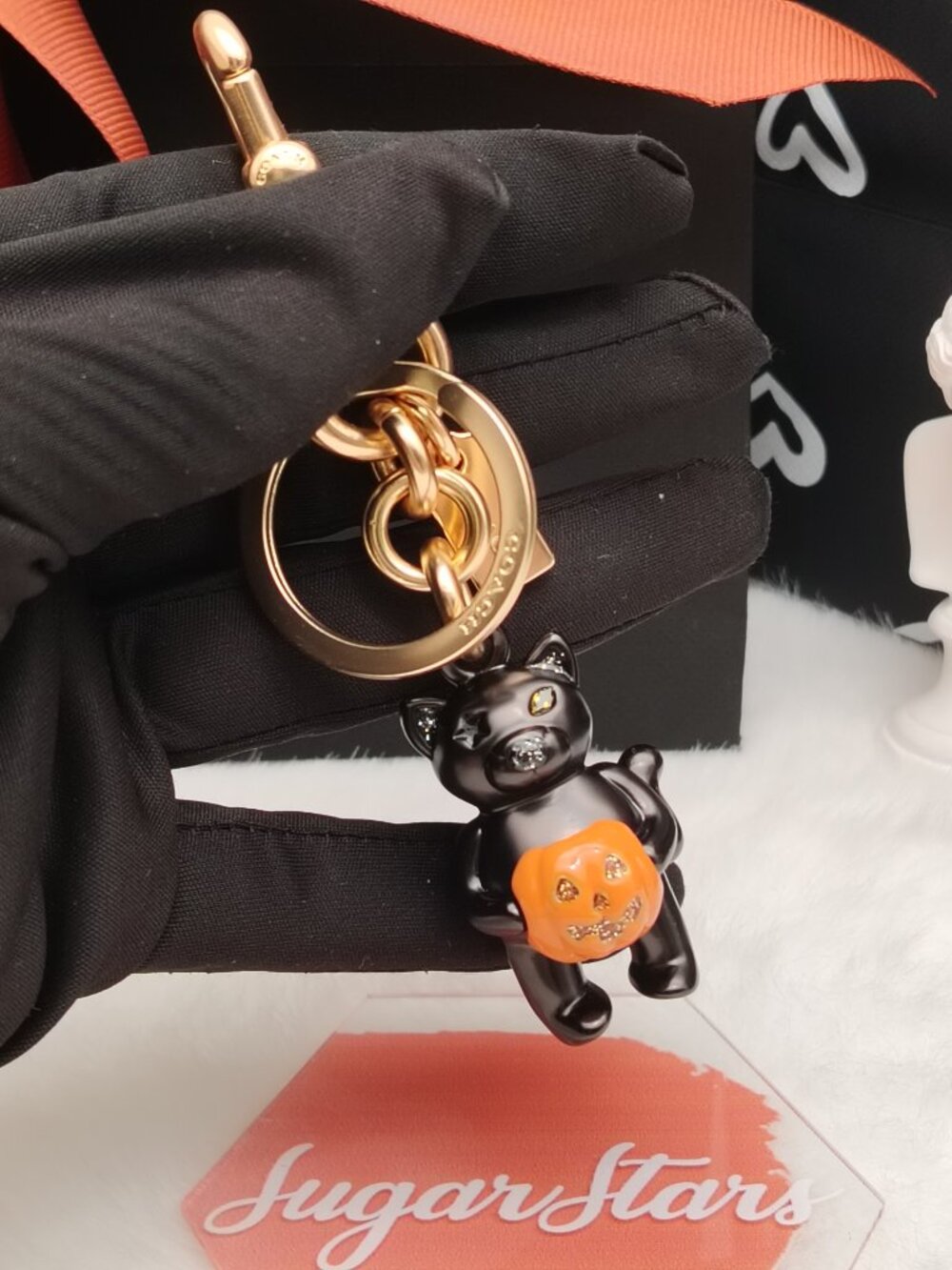 COACH NWT 2024 HALLOWEEN BLACK CAT WITH PUMPKIN KEY CHAIN/BAG CHARM CW480